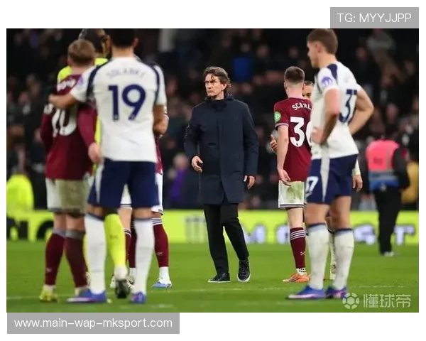 托特纳姆热刺密切关注荷兰新秀，球迷期待加盟