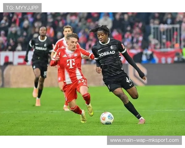 拜仁疑似在关注南美两名中后卫并发起预谈：豪门布局未来的战略眼光